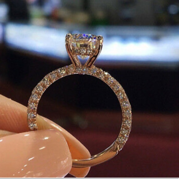 NEW 925 Sterling Silver Simulated Diamond Ring - Picture 9 of 9